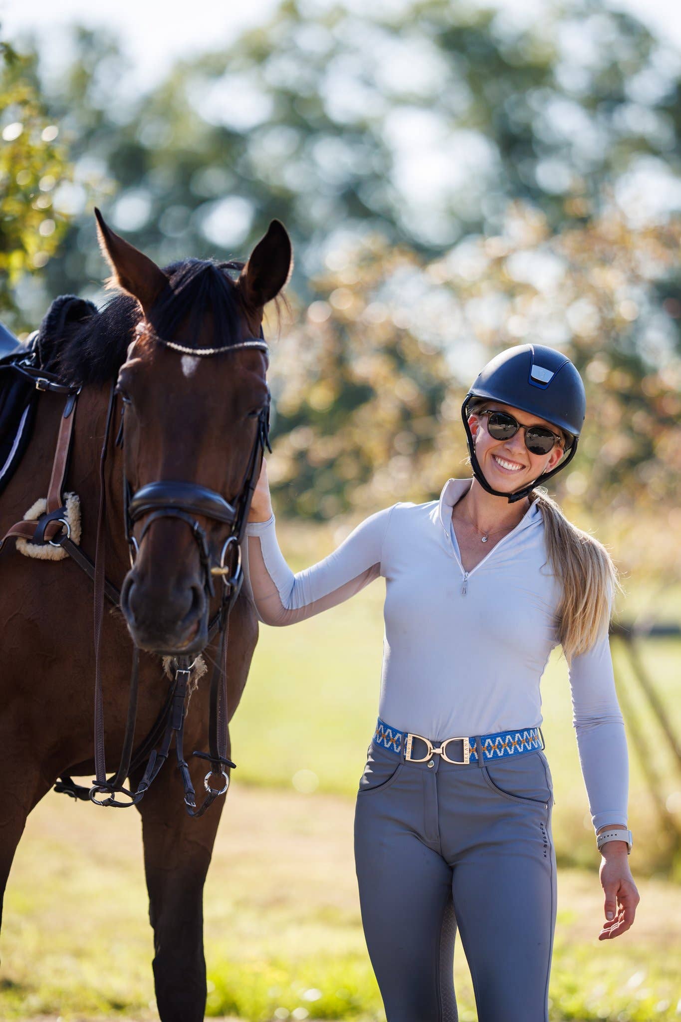 Tangaroa - 1.5" Gold Stirrup Equestrian Elastic Belt - Riders Choice Supply Co
