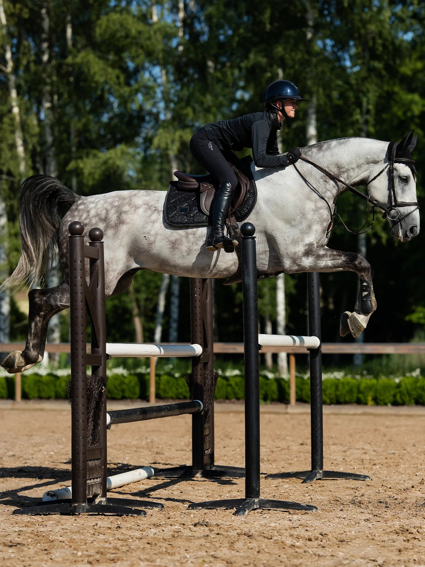 Equestrian Stockholm Jump Saddle Pad All Black Glimmer - Full - Riders Choice Supply Co